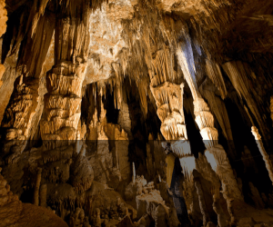 AVENTURA: Garganta do Diabo + Caverna do Diabo Roteiro Tradicional- SP
